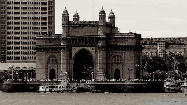 Gateway of India in Mumbai in 2006