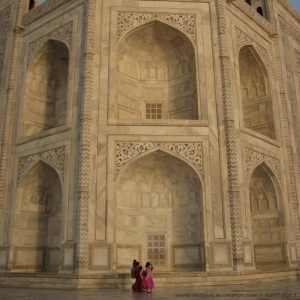 Taj Mahal, India, and a compact camera in the year 2007