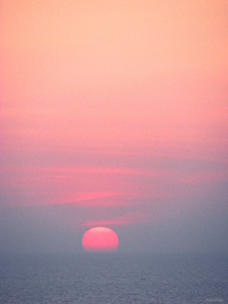 Sunset and horizon in Gokarn, India