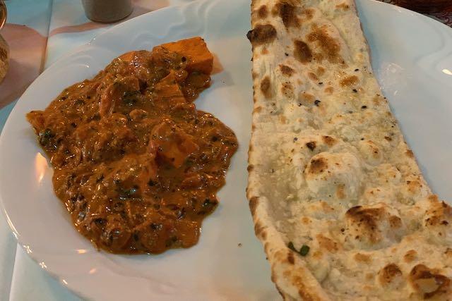Kadhai paneer and naan bread