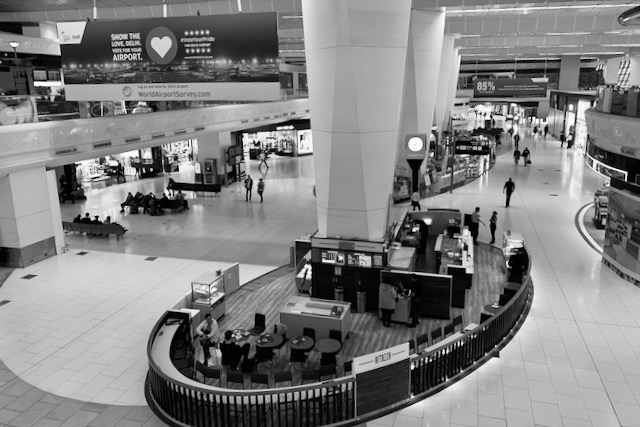 Shops and cafes at the Delhi international airport