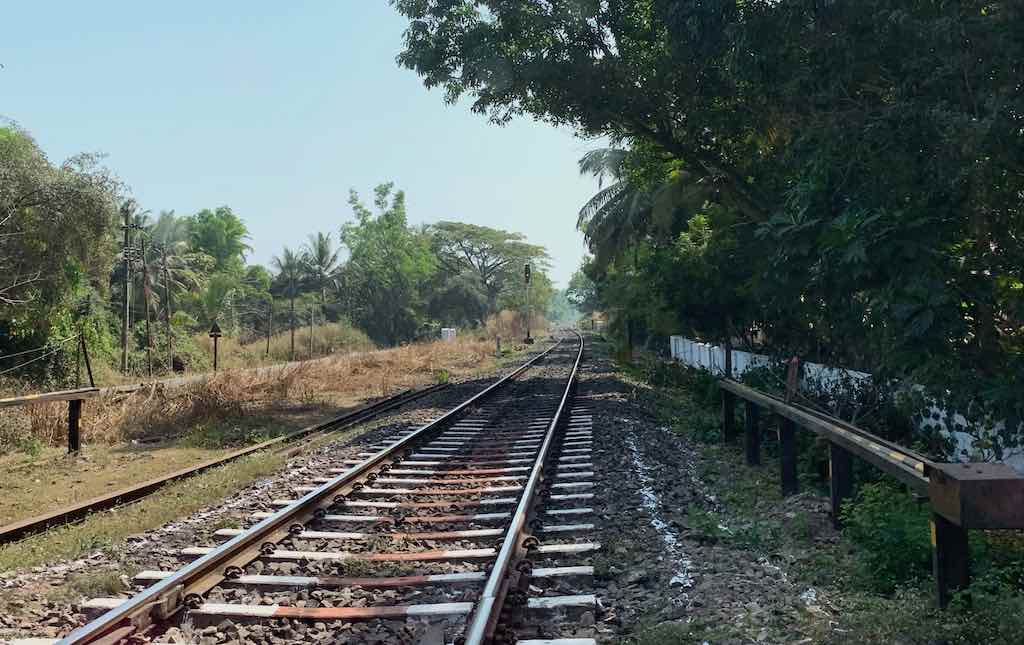 Traveling to Goa by Railways; A Guide – INDIVUE – travel & art