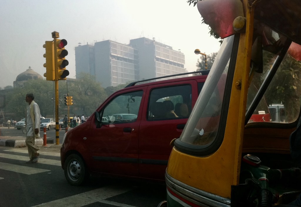Traffic in Delhi in November
