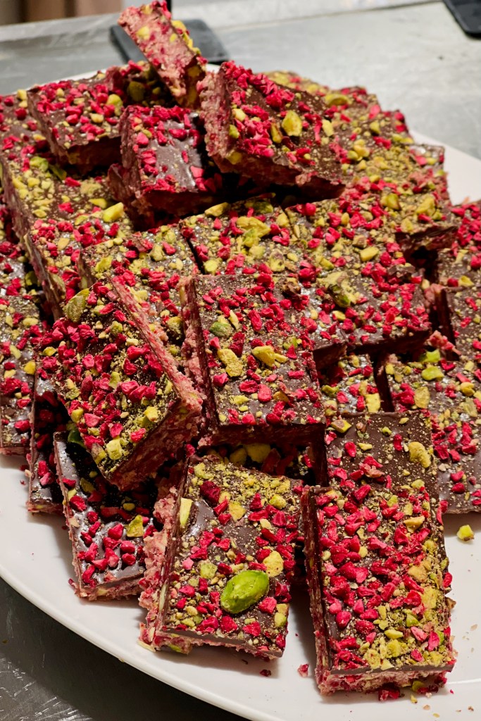 Oats raspberry pistachio bars from the Finnair Business lounge