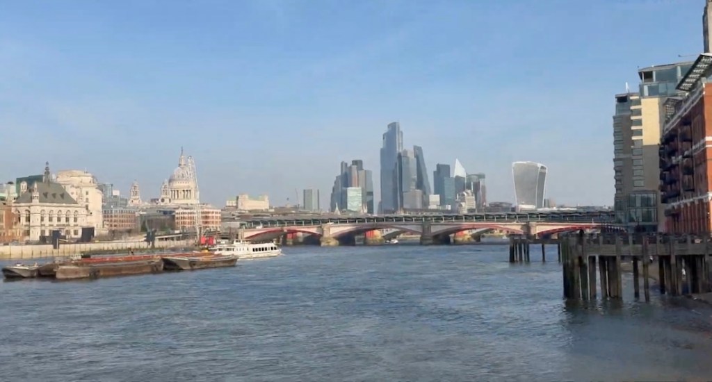 London sights in winter time |&nbsp;Video